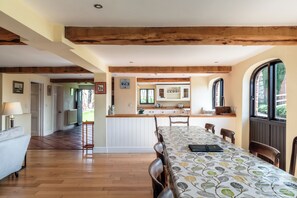 Dining - Stunning Five BD Home Near Tewkesbury (Forthampton)