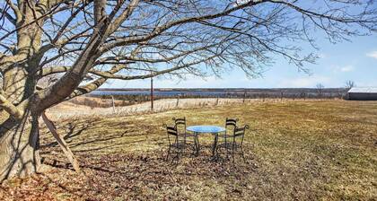 Peaceful 6BR Getaway Near Port Perry | Sleeps 13 | BBQ & Scenic Views
