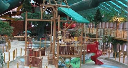 Spectacular 2 bedroom with marvelous views in peaceful Gatlinburg
