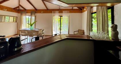 House: Tai Rapa Nui