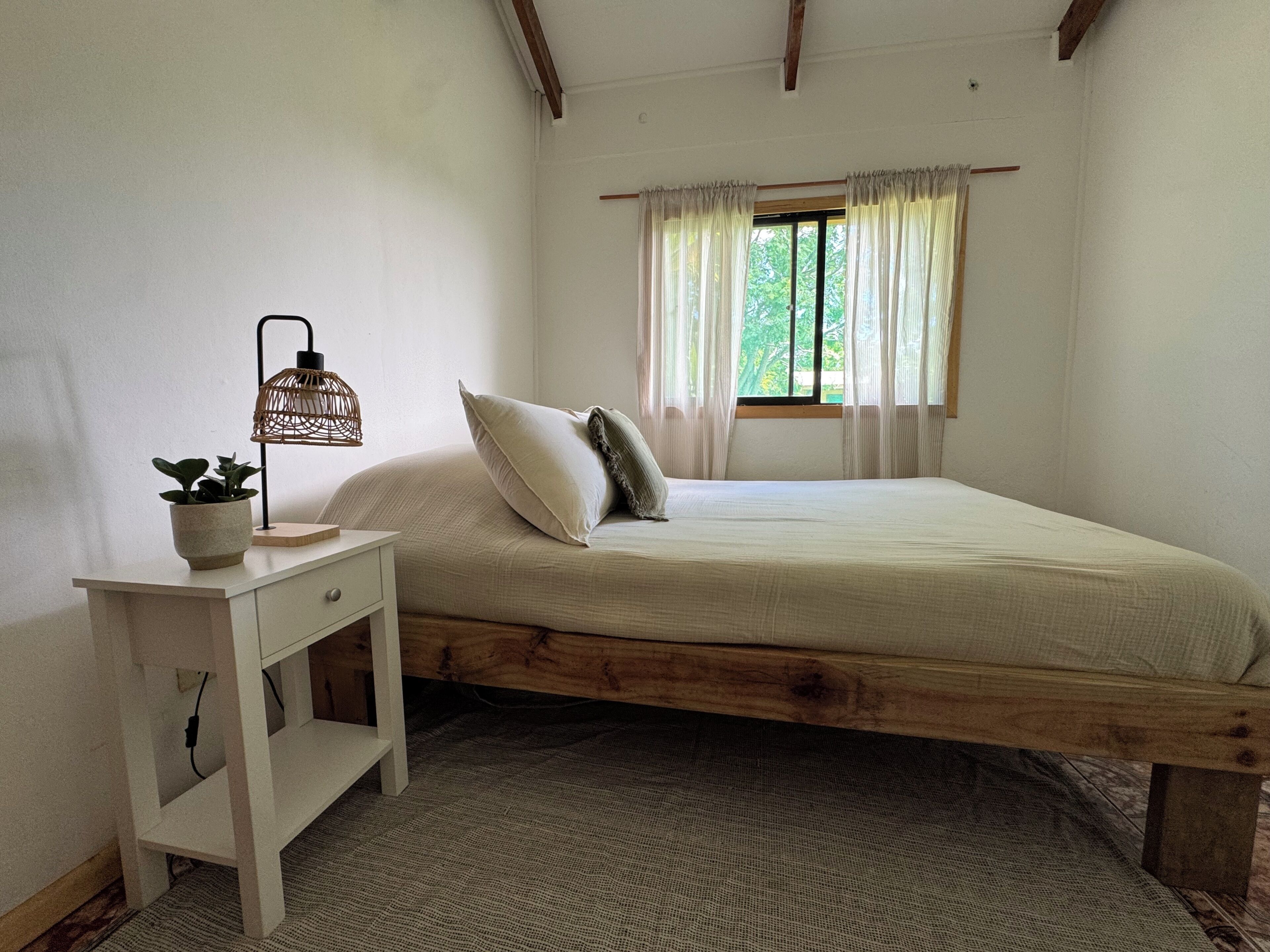 3 habitaciones, internet y ropa de cama 