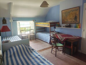 5 Schlafzimmer, Bügeleisen/Bügelbrett, WLAN, Bettwäsche