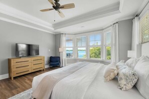 Iron/ironing board, free WiFi, bed sheets - Kiser Island w/Optional Boat Rental & Game Room (Terrell)