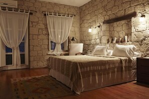 Room - Icirliev Alacati (Çeşme)