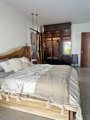 3 bedrooms - Almara Boutique Villa - Private Spa Bang tao Beach (Choeng Thale)