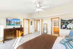 3 bedrooms, iron/ironing board, WiFi, bed sheets - Oceanfront | Game Room | Clamming | Deck (Ocean Shores)