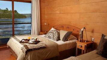 Superior Double Room, Balcony, Sea View | Desk, laptop workspace, free WiFi