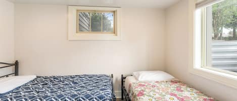 4 Schlafzimmer, Bügeleisen/Bügelbrett, kostenloses WLAN, Bettwäsche