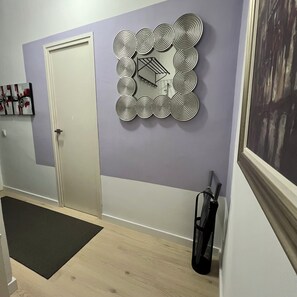 Interior - Centrally located apartment 15 min from beach and Sagrada Familia (Barcelona)