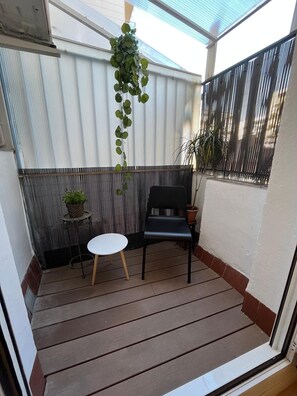 Interior - Centrally located apartment 15 min from beach and Sagrada Familia (Barcelona)