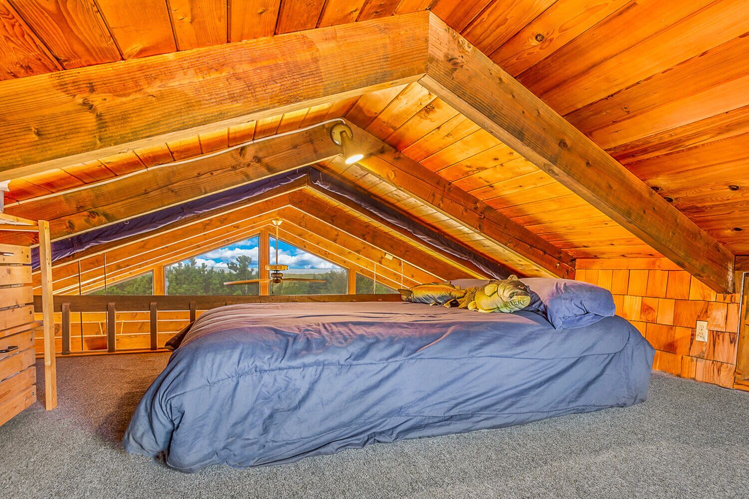 WiFi, bed sheets