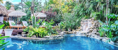 Opvarmet pool
