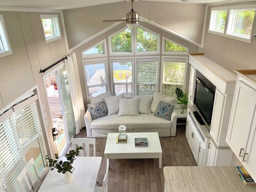 Waterfront Tiny Home Pool Dock Kayaks Paddleboards