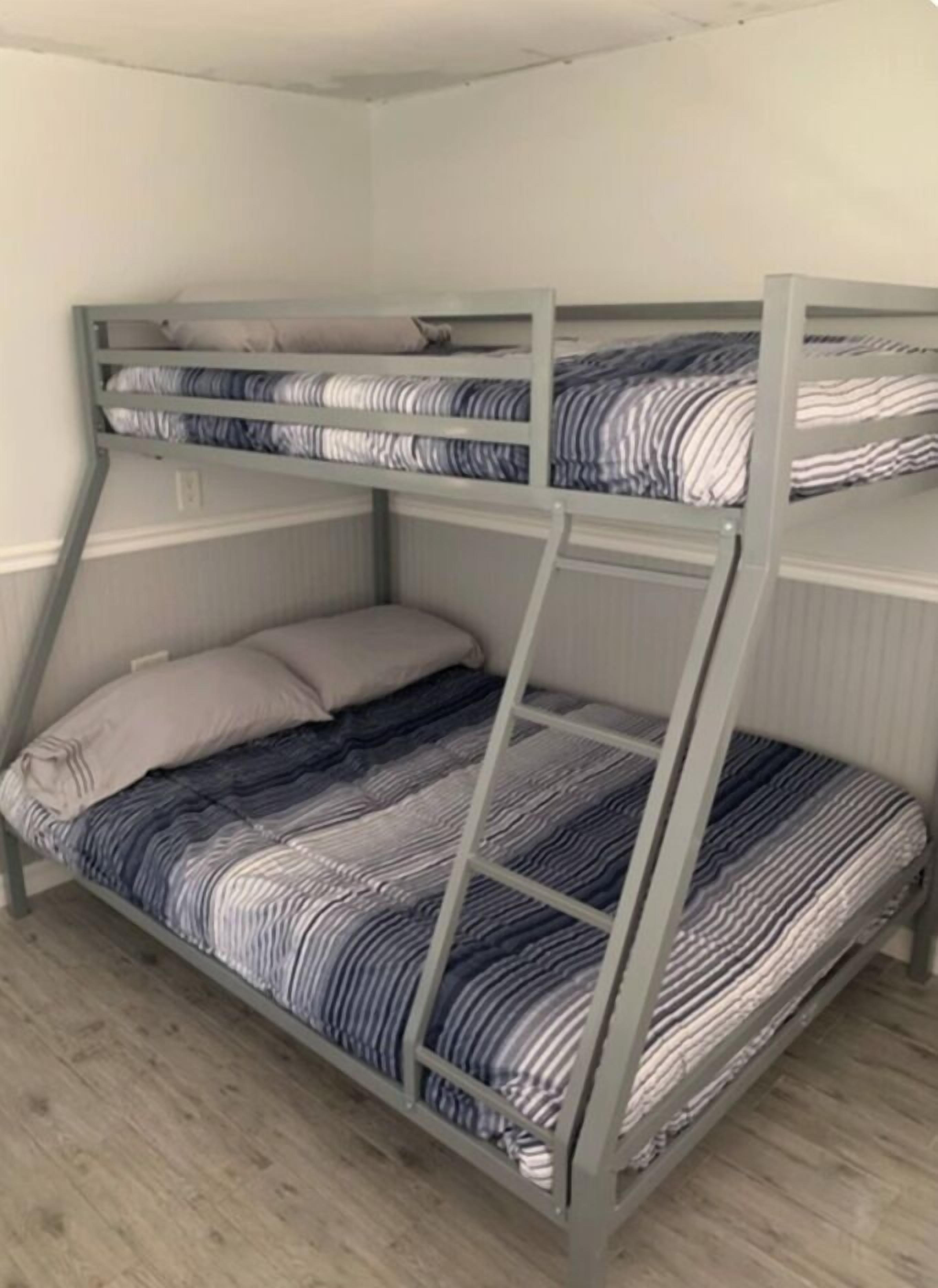 2 bedrooms, internet