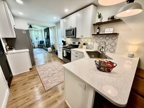 Fridge, microwave, oven, stovetop - Bricklet | Small House, Big Charm Near HPU/Market (High Point)