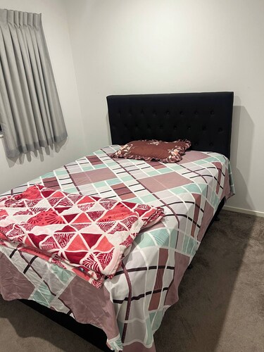 Room-1 Spacious Bedroom Available