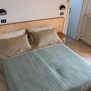 Room - Hotel Verdemare (Rimini)