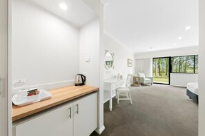 Interior - Nu Leaf Retreat (Pokolbin)