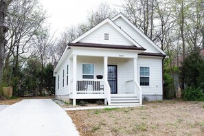 Exterior - Clean & Serene Studio - easy on/off interstate (Memphis)