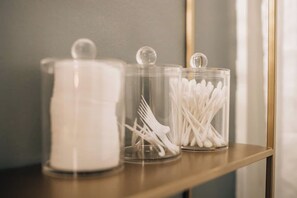 Interior detail - Moody Blues Studio | Perfect for work or romance (Memphis)