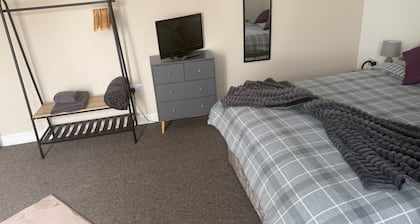 Cozy Apartment in Antrim City Center