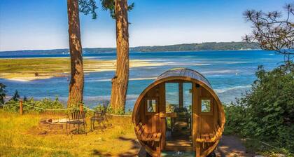 4BR Waterfront Home | Sauna | Dock | Firepit