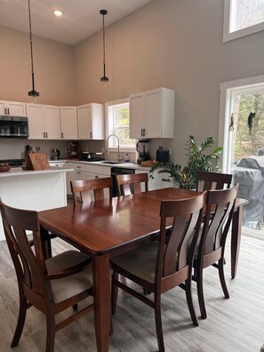 Dining - Up North, Grand Traverse Resort Area (Williamsburg)