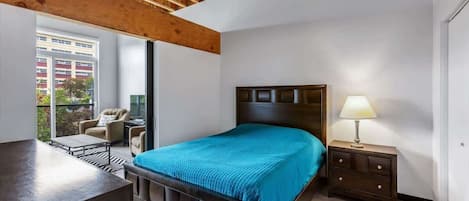 WiFi, bed sheets