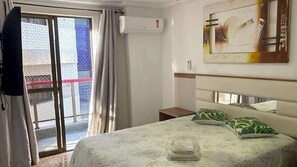 WiFi, bed sheets - Comfortable 3-bedroom apartment in Cabo Frio, very close to Praia do Forte beach, with Wi-Fi. (Cabo Frio)