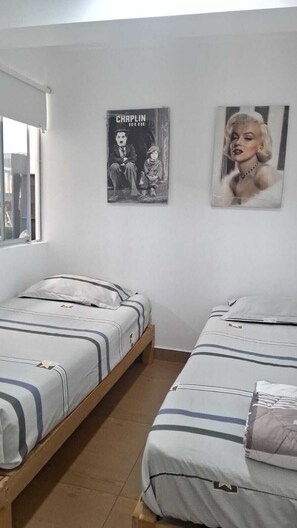 4 bedrooms, iron/ironing board, free WiFi, wheelchair access