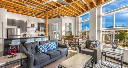 Bremerton Bay Condo | Walk to Ferry | Unit 201