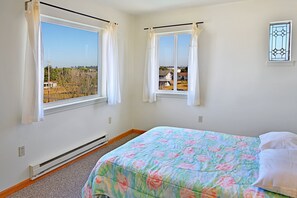 Bed sheets - Maris Stella Condo | Queen Beds | Unit C (Ocean Shores)
