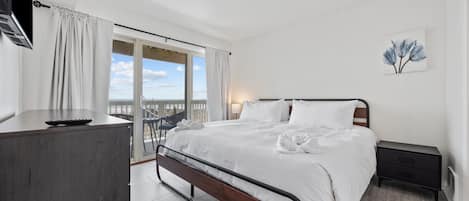 BĂŒgeleisen/BĂŒgelbrett, Reisekinderbett, kostenloses WLAN, BettwĂ€sche