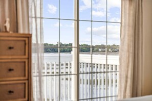 Interior - Stillwater by the Sea - Modern 4BR w/ Hot Tub + Water Views | Sleeps 8 (North Myrtle Beach)