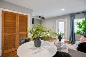 House - Gated Eado Studio Near Downtown NRG Med Center (Houston)