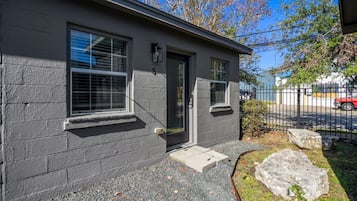 House, Smoking | 1 bedroom