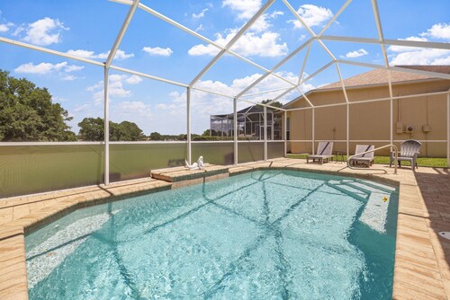 Gorgeous 3BR/2BA Saltwater Pool on Rivard Public Gold Course