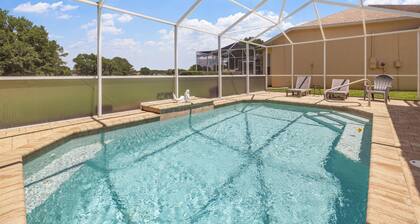 Gorgeous 3BR/2BA Saltwater Pool on Rivard Public Gold Course