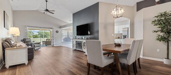 Gorgeous 3BR/2BA Saltwater Pool on Rivard Public Golf Course