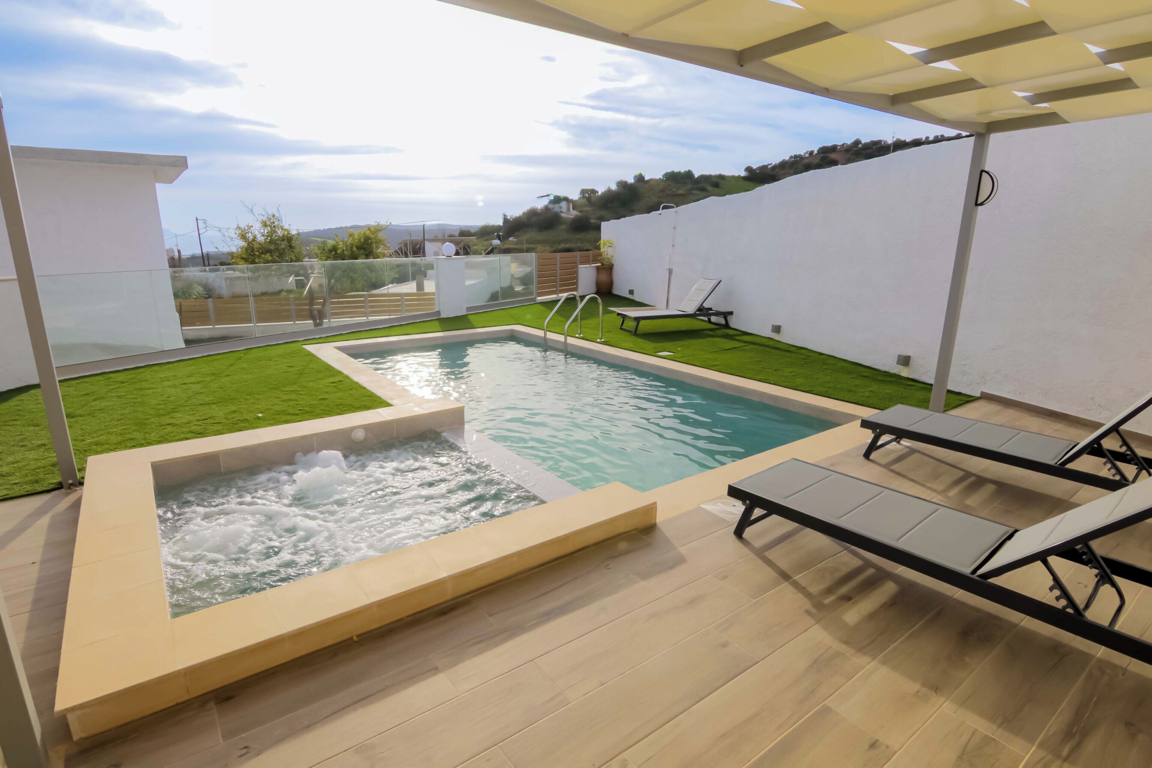 Villa, Bay View | Pool | Seasonal outdoor pool, open 9:00 AM to 9:00 PM, pool loungers