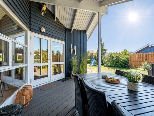 "Roope" - 800m from the sea by Interhome
