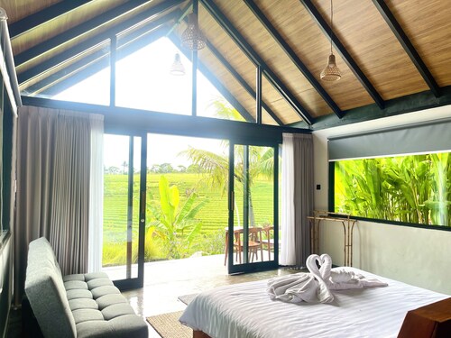 MAXY Guest House