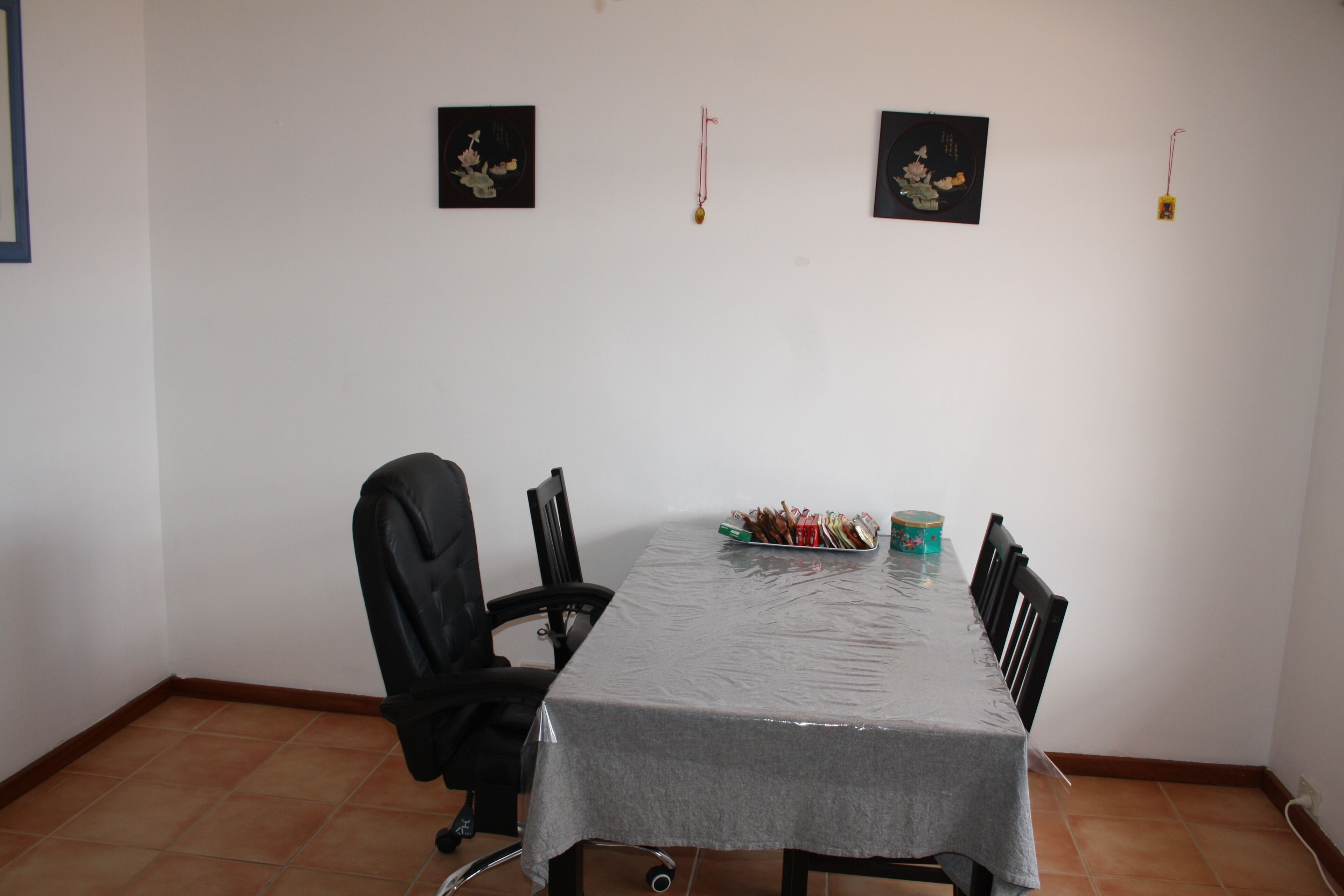 Family Single Room, Courtyard View | Dining