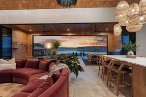 Interior - Dazzling Design Meets Spectacular Views (Eatonton)