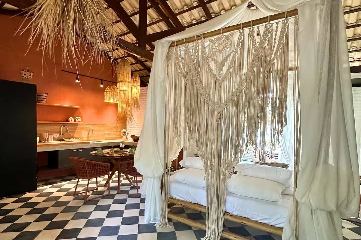 Chalet romántico | Cortinas opacas, tabla de planchar con plancha, wifi gratis