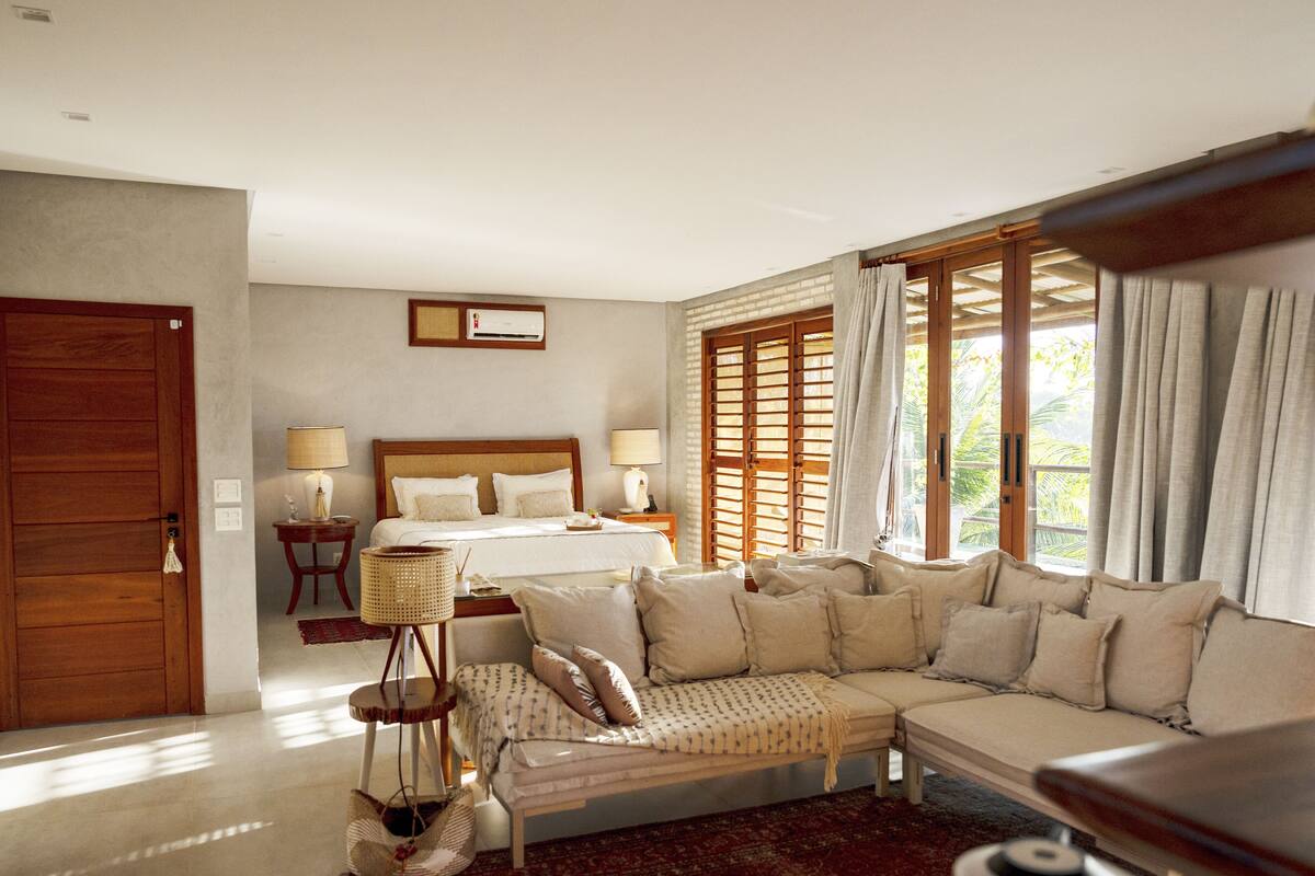 Suite | Cortinas opacas, tabla de planchar con plancha, wifi gratis
