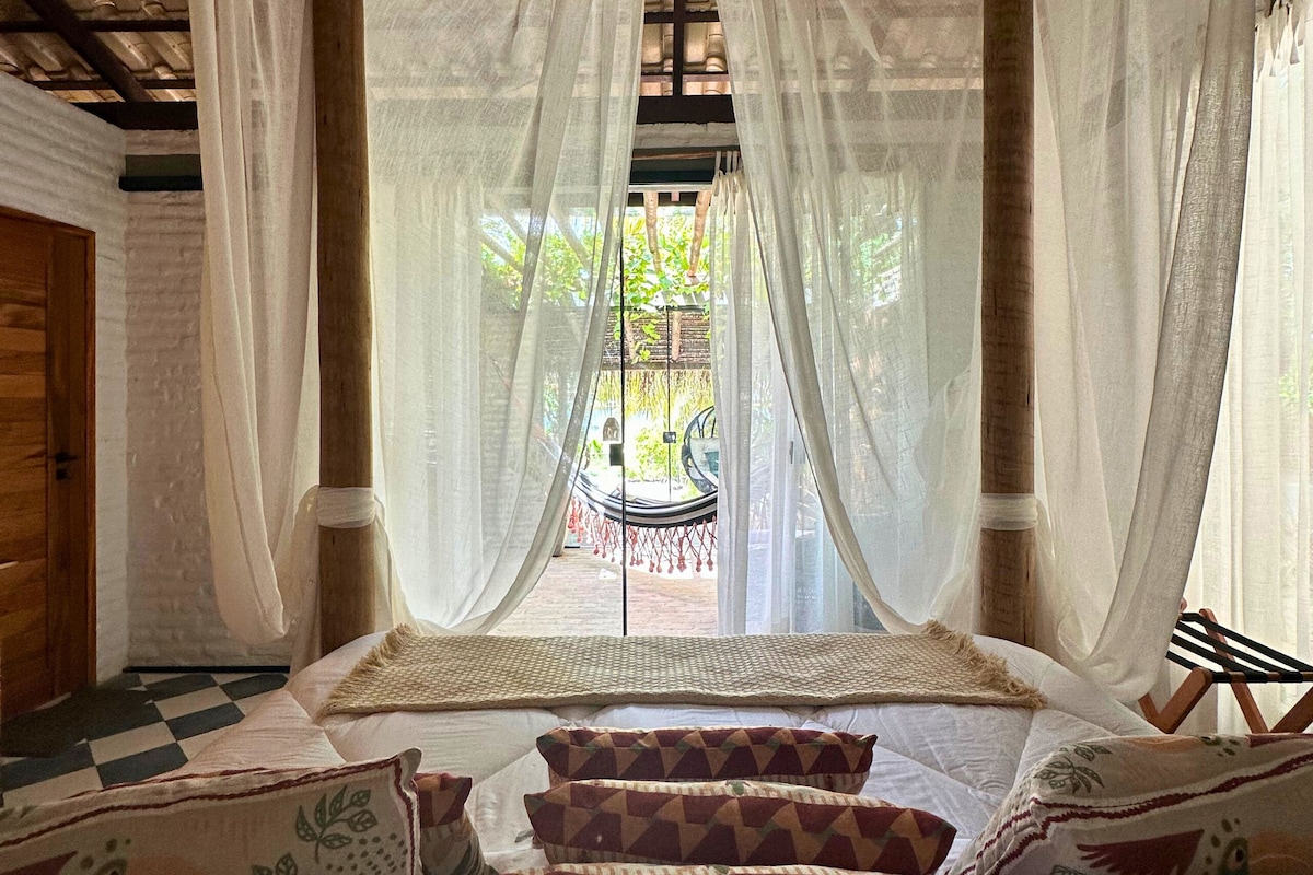 Romantic Chalet | Blackout drapes, iron/ironing board, WiFi (free)