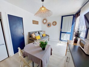 Kitchen / Dining Room - Les Supers Marines by Interhome (Le Barcarès)