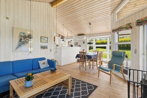 Interior - Charming holiday home near the beach (Hejls)