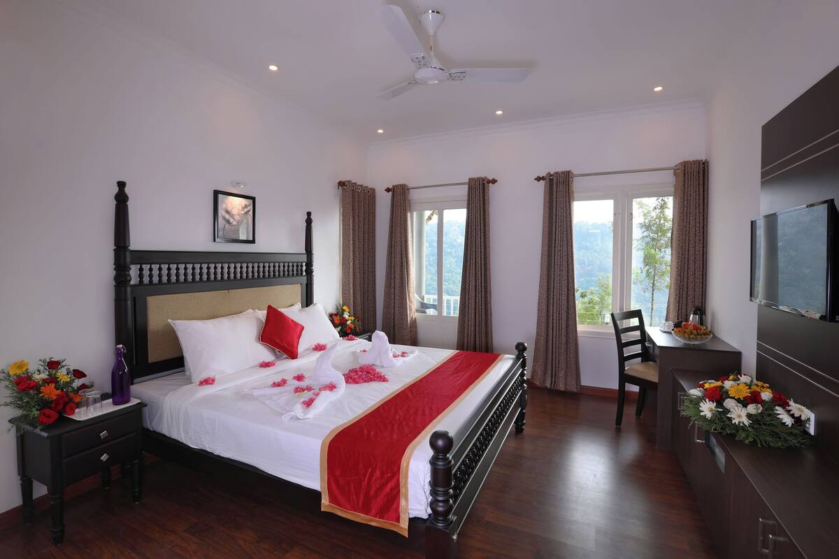 Family Cottage, Balcony, Mountain View | Ruang kerja komputer riba, kalis bunyi, seterika/papan seterika 